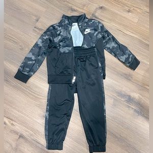 🖤 NIKE Track Suit for Toddler 🖤